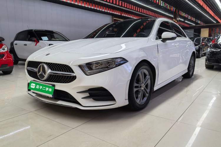 Used Mercedes-Benz A-Class 2022 A 180 L Sport Sedan Guazi used car, China used car export, Used car for sale, Used  cars, Cheapest cars for sale