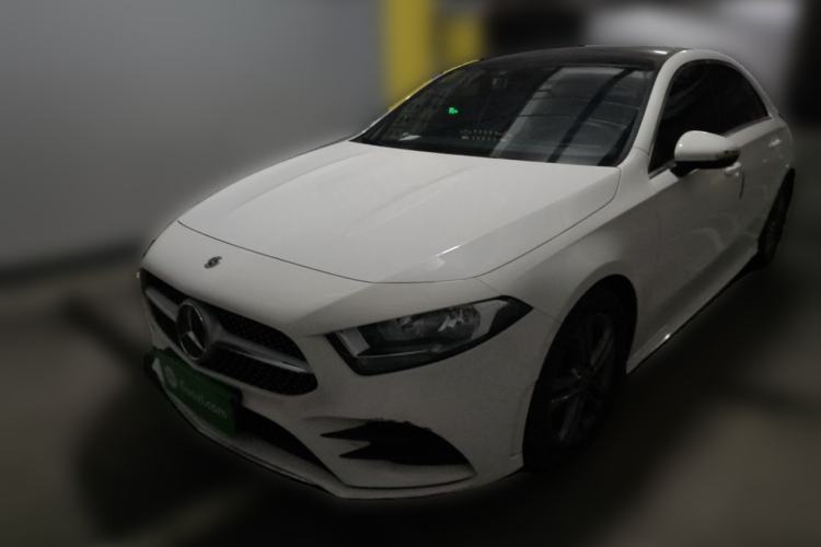 Used Mercedes-Benz A-Class 2022 Restyled A 180 L Sport Sedan Guazi used car, China used car export, Used car for sale, Used cars, Cheapest cars for sale