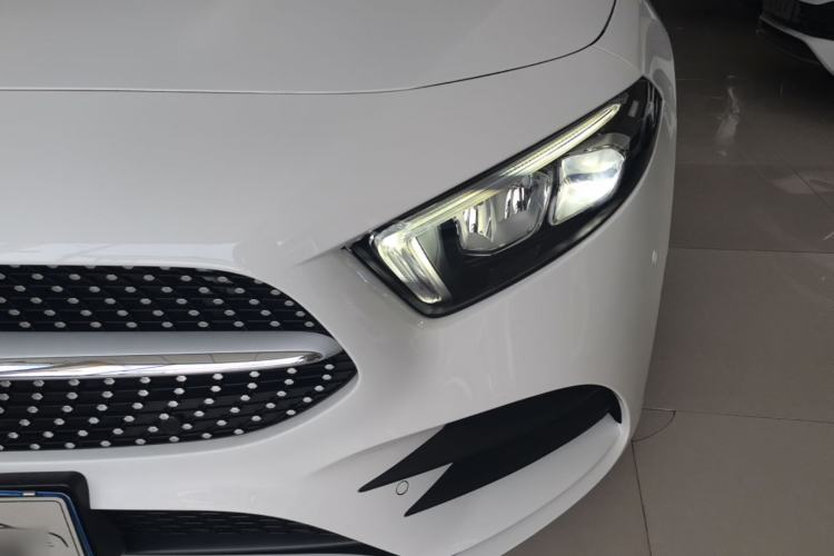 Used Mercedes-Benz A-Class 2022 Restyled A 200 L Sport Sedan Fashion Version Left Front Headlight