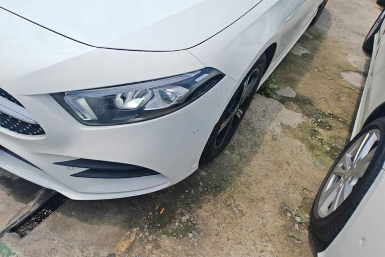 Used Mercedes-Benz A-Class 2022 Revised Version A 200 L Sport Sedan Fashionable Style Left Front Headlight