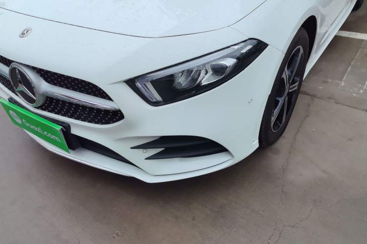 Used Mercedes-Benz A-Class 2022 Revised Version A 200 L Sport Sedan Fashionable Style Left Front Headlight