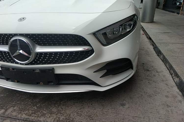 Used Mercedes-Benz A-Class 2022 Revised Version A 200 L Sport Sedan Fashionable Style Left Front Headlight