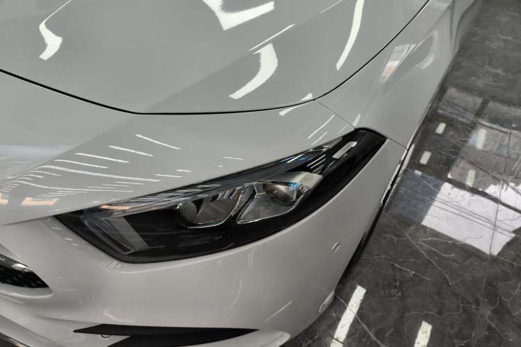 Used Mercedes-Benz A-Class 2022 A 200 L Sport Sedan Fashion Model Left Front Headlight