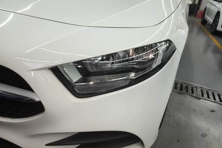 Used Mercedes-Benz A-Class 2022 A 180 L Sport Sedan Left Front Headlight