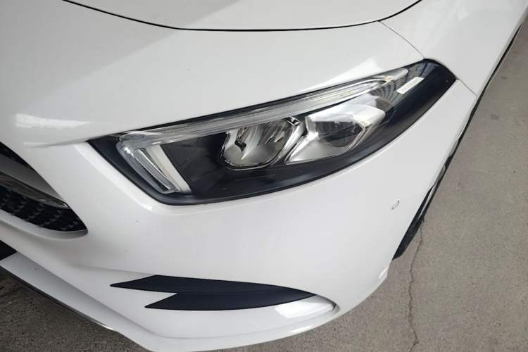 Used Mercedes-Benz A-Class 2022 Revised Version A 200 L Sport Sedan Fashionable Style Left Front Headlight
