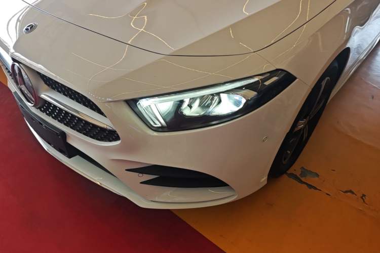 Used Mercedes-Benz A-Class 2022 Revised Version A 200 L Sport Sedan Fashionable Style Left Front Headlight