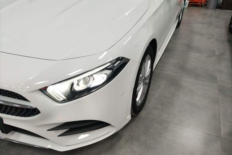Used Mercedes-Benz A-Class 2022 Restyled A 200 L Sport Sedan Fashion Version Left Front Headlight