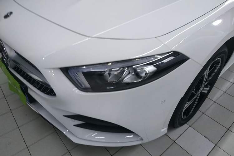 Used Mercedes-Benz A-Class 2022 Revised Version A 200 L Sport Sedan Fashionable Style Left Front Headlight