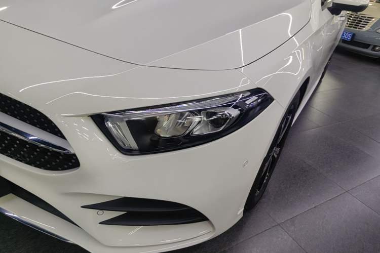 Used Mercedes-Benz A-Class 2022 Second Facelift A 200 L Sport Sedan Fashion Version Left Front Headlight