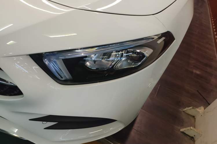 Used Mercedes-Benz A-Class 2022 Revised Version A 200 L Sport Sedan Fashionable Style Left Front Headlight