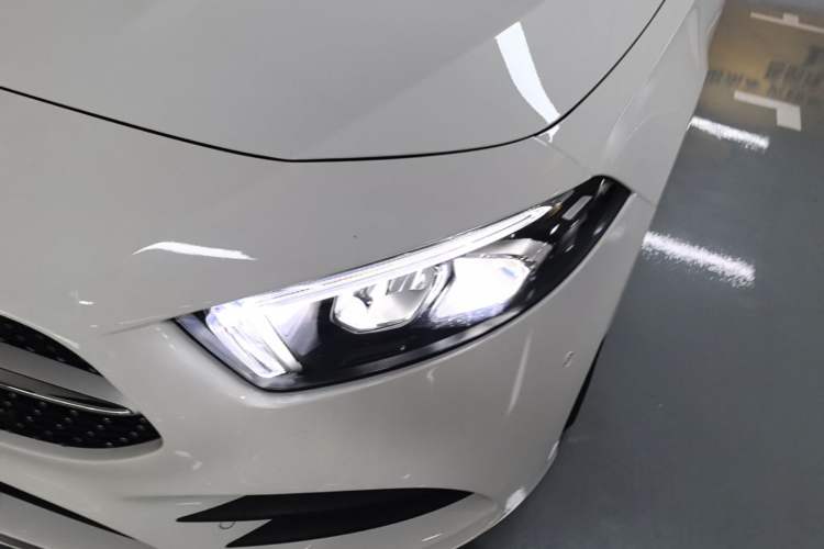 Used Mercedes-Benz A-Class 2022 Restyled A 200 L Sport Sedan Fashion Version Left Front Headlight