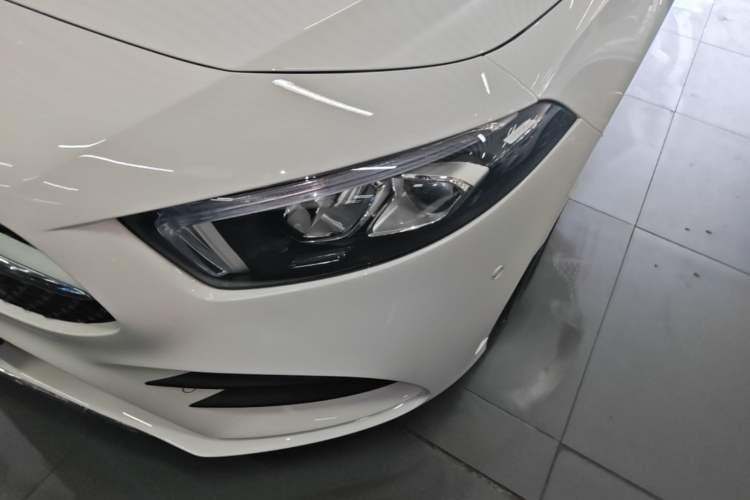 Used Mercedes-Benz A-Class 2022 Restyled A 200 L Sport Sedan Fashion Version Left Front Headlight