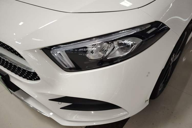 Used Mercedes-Benz A-Class 2022 Revised Version A 200 L Sport Sedan Fashionable Style Left Front Headlight