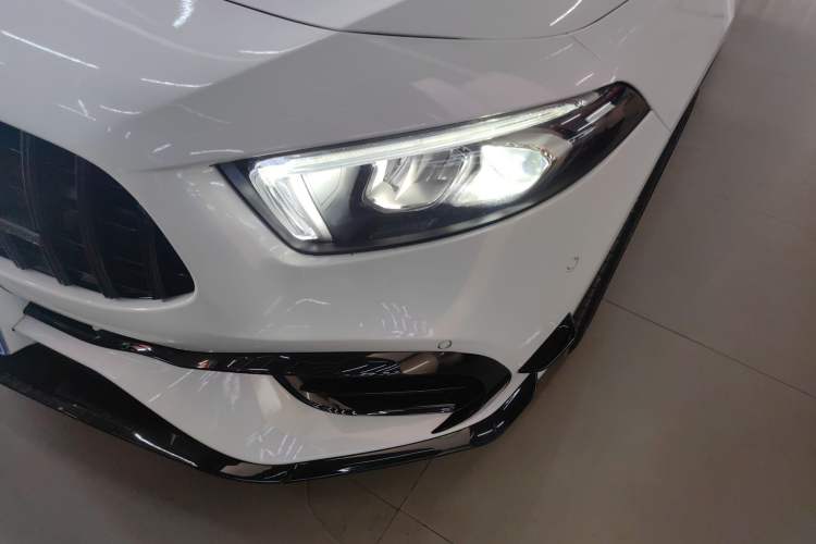 Used Mercedes-Benz A-Class 2022 Second Facelift A 200 L Sport Sedan Fashion Version Left Front Headlight