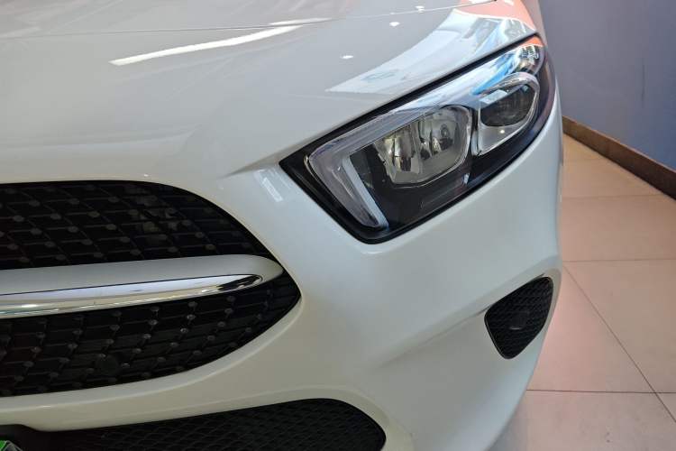 Used Mercedes-Benz A-Class 2022 A 200 Fashion Model Left Front Headlight