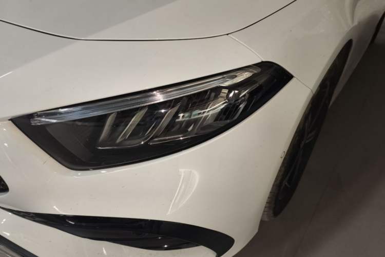 Used Mercedes-Benz A-Class 2022 Revised Version A 200 L Sport Sedan Fashionable Style Left Front Headlight