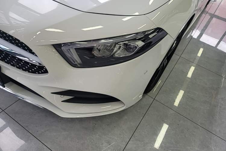 Used Mercedes-Benz A-Class 2022 Revised Version A 200 L Sport Sedan Fashionable Style Left Front Headlight