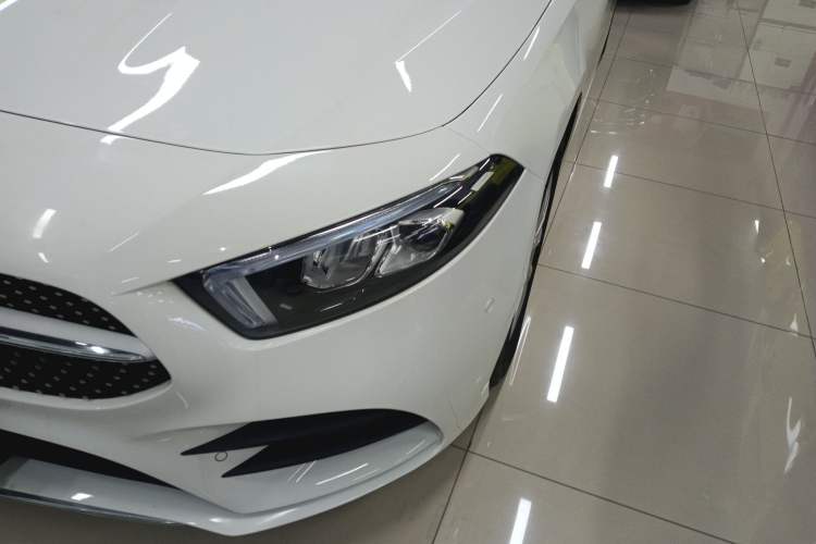 Used Mercedes-Benz A-Class 2022 Restyled A 200 L Sport Sedan Fashion Version Left Front Headlight
