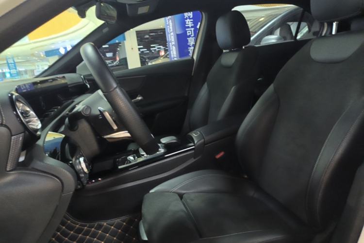 Used Mercedes-Benz A-Class 2022 Revised Version A 200 L Sport Sedan Fashionable Style Left Front Seat