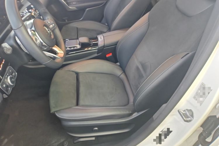 Used Mercedes-Benz A-Class 2022 Revised Version A 200 L Sport Sedan Fashionable Style Left Front Seat