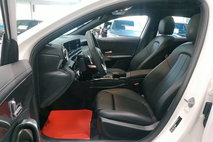 Used Mercedes-Benz A-Class 2022 Second Facelift A 200 L Sport Sedan Fashion Version Left Front Seat