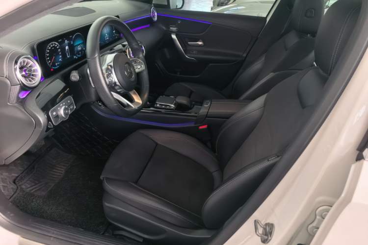 Used Mercedes-Benz A-Class 2022 Second Facelift A 200 L Sport Sedan Fashion Version Left Front Seat