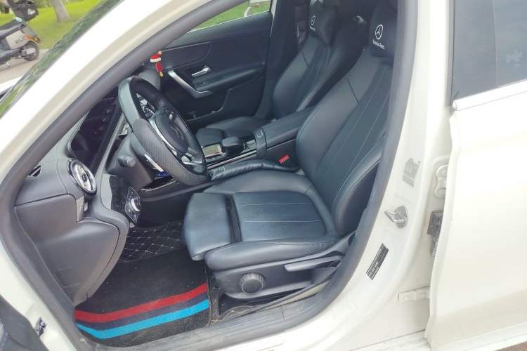 Used Mercedes-Benz A-Class 2022 Restyled A 200 L Sport Sedan Fashion Version Left Front Seat