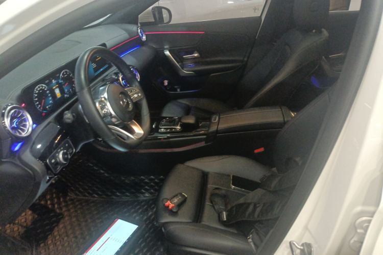 Used Mercedes-Benz A-Class 2022 Restyled A 200 L Sport Sedan Fashion Version Left Front Seat