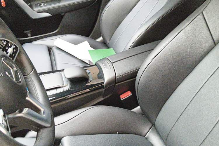 Used Mercedes-Benz A-Class 2022 Restyled A 200 L Sport Sedan Fashion Version Left Front Seat