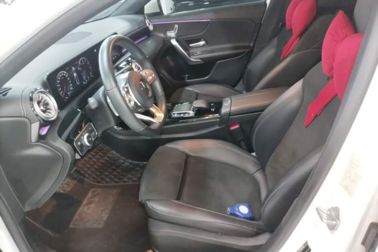 Used Mercedes-Benz A-Class 2022 Second Facelift A 200 L Sport Sedan Fashion Version Left Front Seat