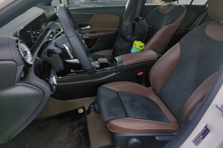 Used Mercedes-Benz A-Class 2022 Second Facelift A 200 L Sport Sedan Fashion Version Left Front Seat