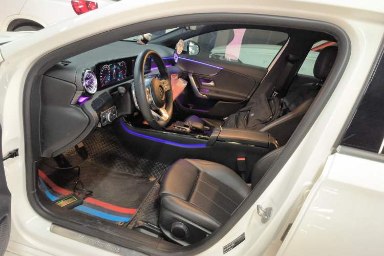 Used Mercedes-Benz A-Class 2022 Restyled A 200 L Sport Sedan Fashion Version Left Front Seat