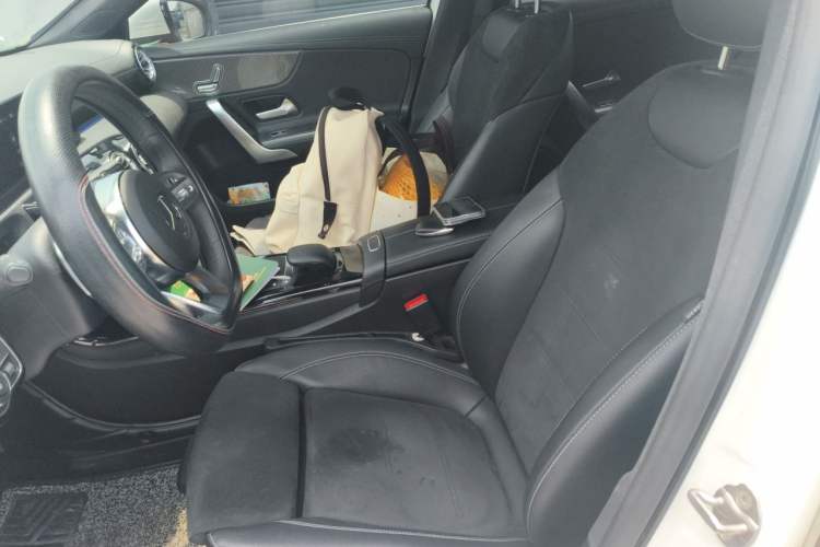 Used Mercedes-Benz A-Class 2022 Second Facelift A 200 L Sport Sedan Fashion Version Left Front Seat