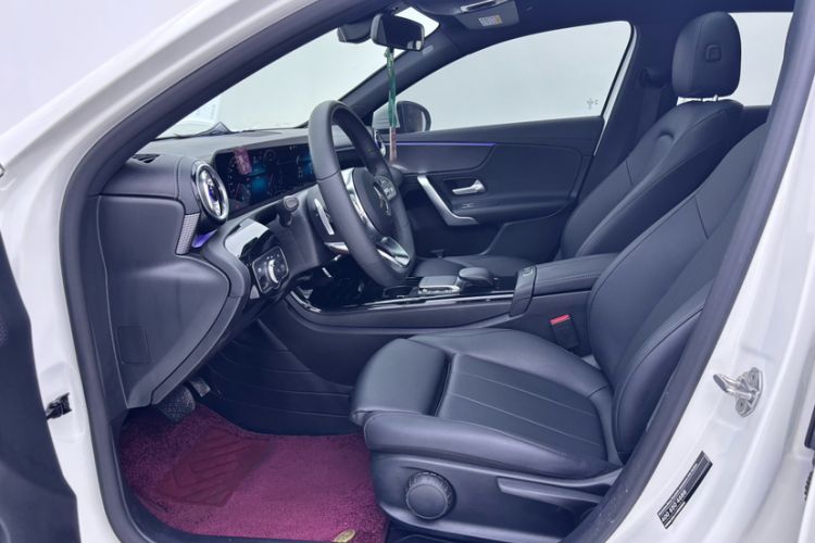 Used Mercedes-Benz A-Class 2022 Restyled A 200 L Sport Sedan Fashion Version Left Front Seat