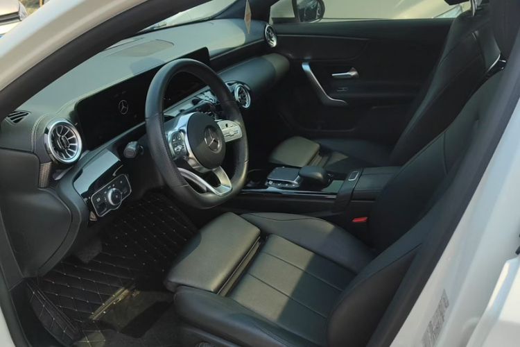 Used Mercedes-Benz A-Class 2022 Restyled A 200 L Sport Sedan Fashion Version Left Front Seat