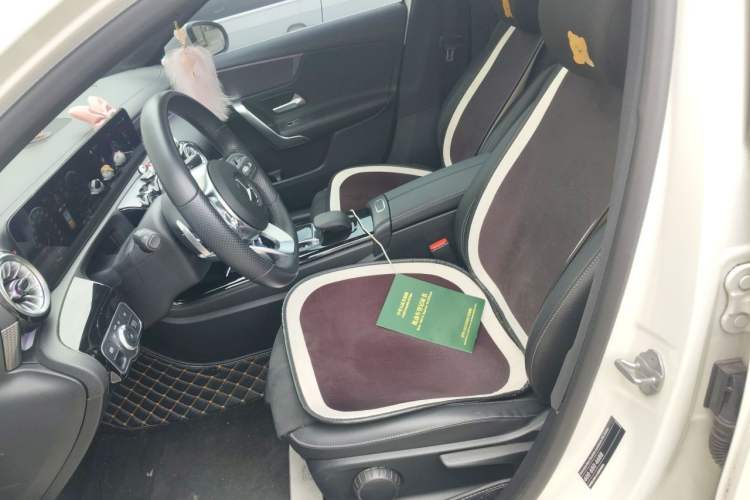 Used Mercedes-Benz A-Class 2022 Second Facelift A 200 L Sport Sedan Fashion Version Left Front Seat