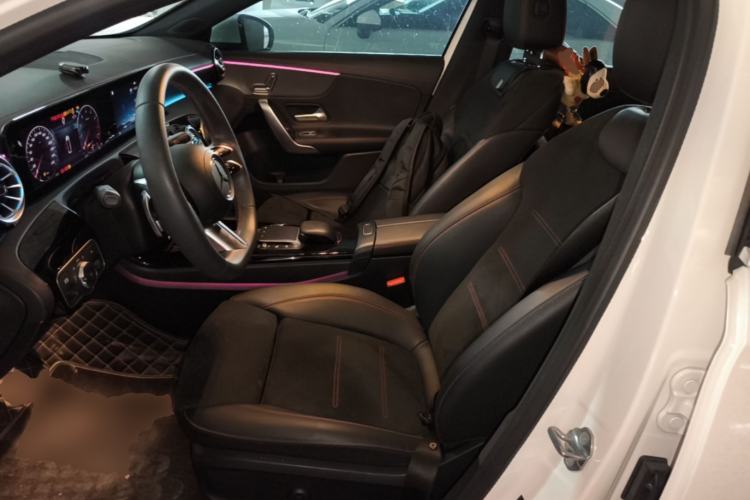 Used Mercedes-Benz A-Class 2022 Revised Version A 200 L Sport Sedan Fashionable Style Left Front Seat