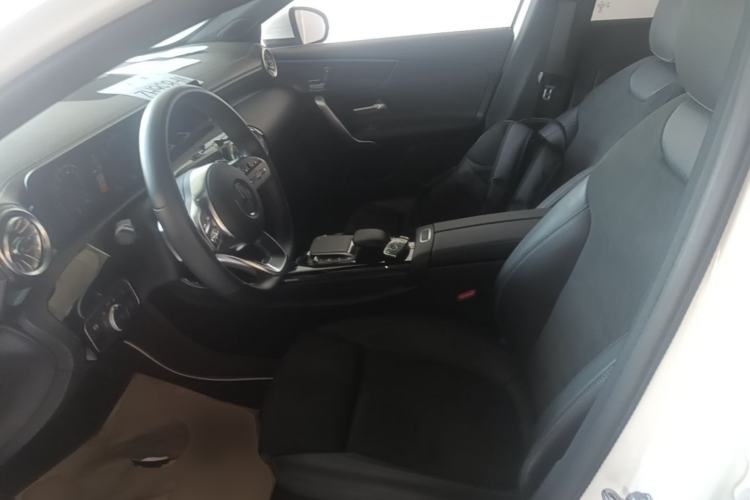 Used Mercedes-Benz A-Class 2022 Second Facelift A 200 L Sport Sedan Fashion Version Left Front Seat