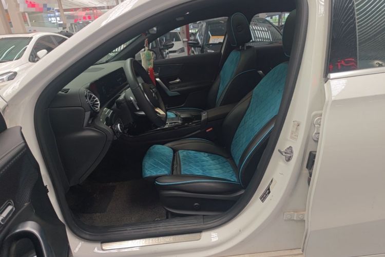 Used Mercedes-Benz A-Class 2022 Revised Version A 200 L Sport Sedan Fashionable Style Left Front Seat