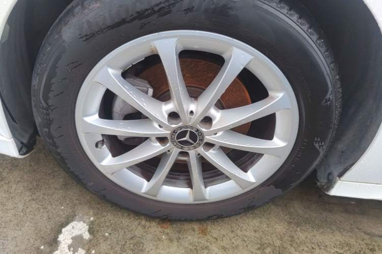 Used Mercedes-Benz A-Class 2022 Restyled A 200 L Sport Sedan Dynamic Version Left Front Wheel Hub