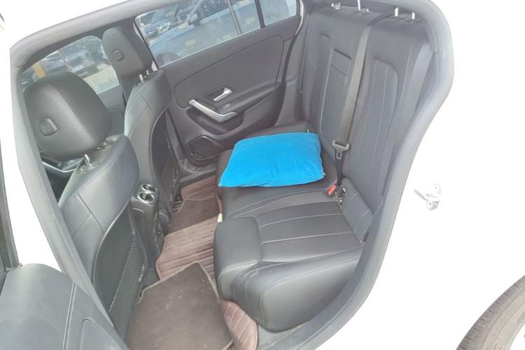 Used Mercedes-Benz A-Class 2022 Restyled A 200 L Sport Sedan Fashion Version Left Rear Seat