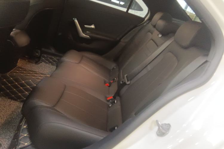 Used Mercedes-Benz A-Class 2022 Restyled A 200 L Sport Sedan Fashion Version Left Rear Seat