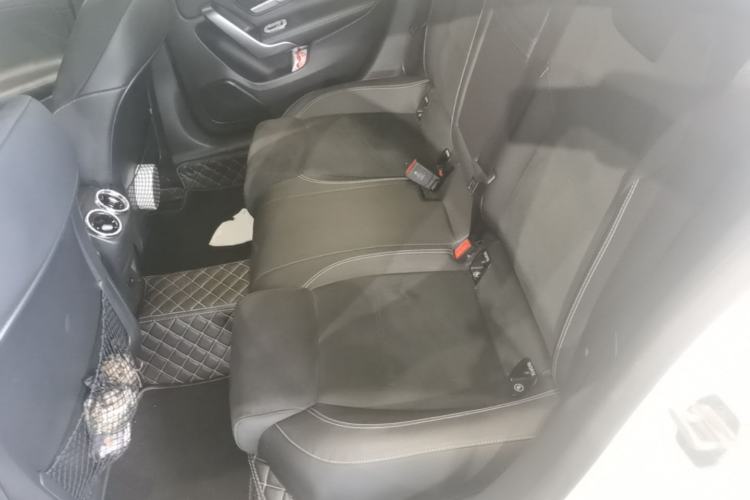 Used Mercedes-Benz A-Class 2022 Revised Version A 200 L Sport Sedan Fashionable Style Left Rear Seat