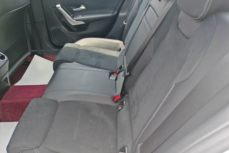 Used Mercedes-Benz A-Class 2022 Revised Version A 200 L Sport Sedan Fashionable Style Left Rear Seat