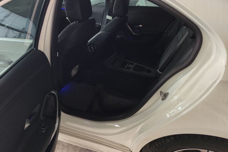 Used Mercedes-Benz A-Class 2022 Revised Version A 200 L Sport Sedan Fashionable Style Left Rear Seat