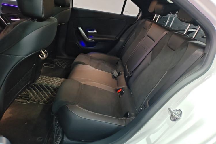 Used Mercedes-Benz A-Class 2022 Revised Version A 200 L Sport Sedan Fashionable Style Left Rear Seat