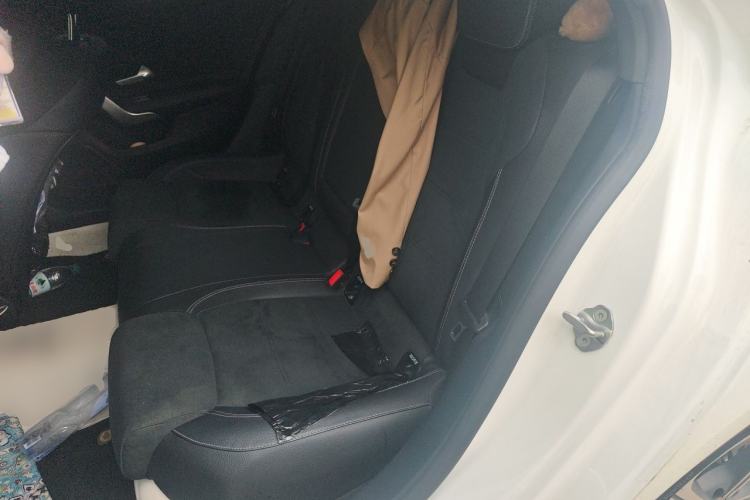 Used Mercedes-Benz A-Class 2022 Revised Version A 200 L Sport Sedan Fashionable Style Left Rear Seat
