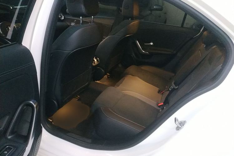 Used Mercedes-Benz A-Class 2022 Revised Version A 200 L Sport Sedan Fashionable Style Left Rear Seat