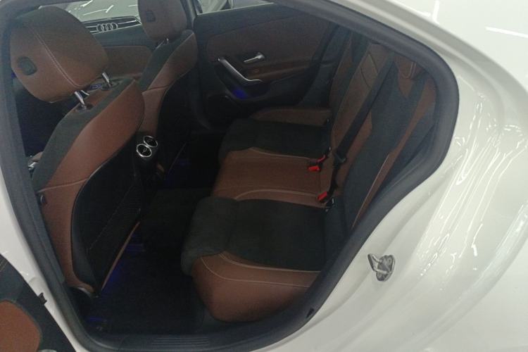 Used Mercedes-Benz A-Class 2022 A 200 L Sport Sedan Fashion Model Left Rear Seat