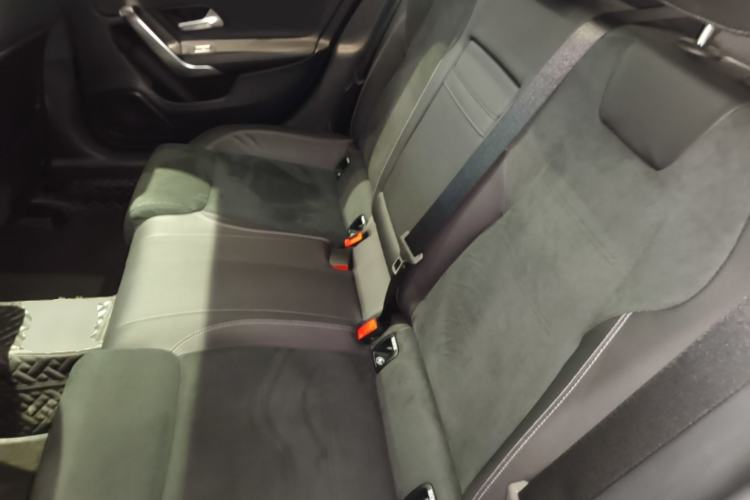 Used Mercedes-Benz A-Class 2022 Revised Version A 200 L Sport Sedan Fashionable Style Left Rear Seat